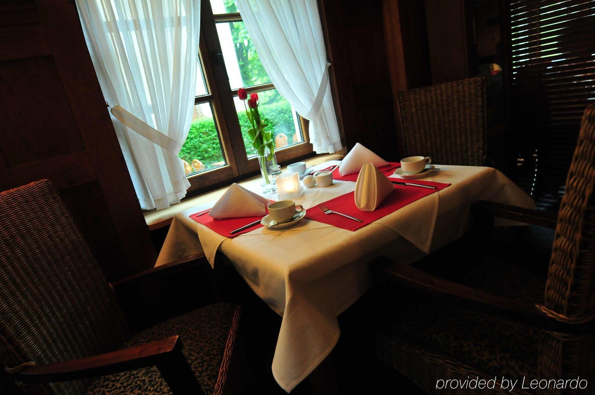 Hotel Am Ruhrufer Business & Golf Mülheim an der Ruhr Dış mekan fotoğraf